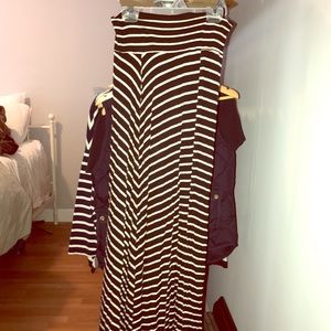 Black and White Striped Maxi Skirt (Small)